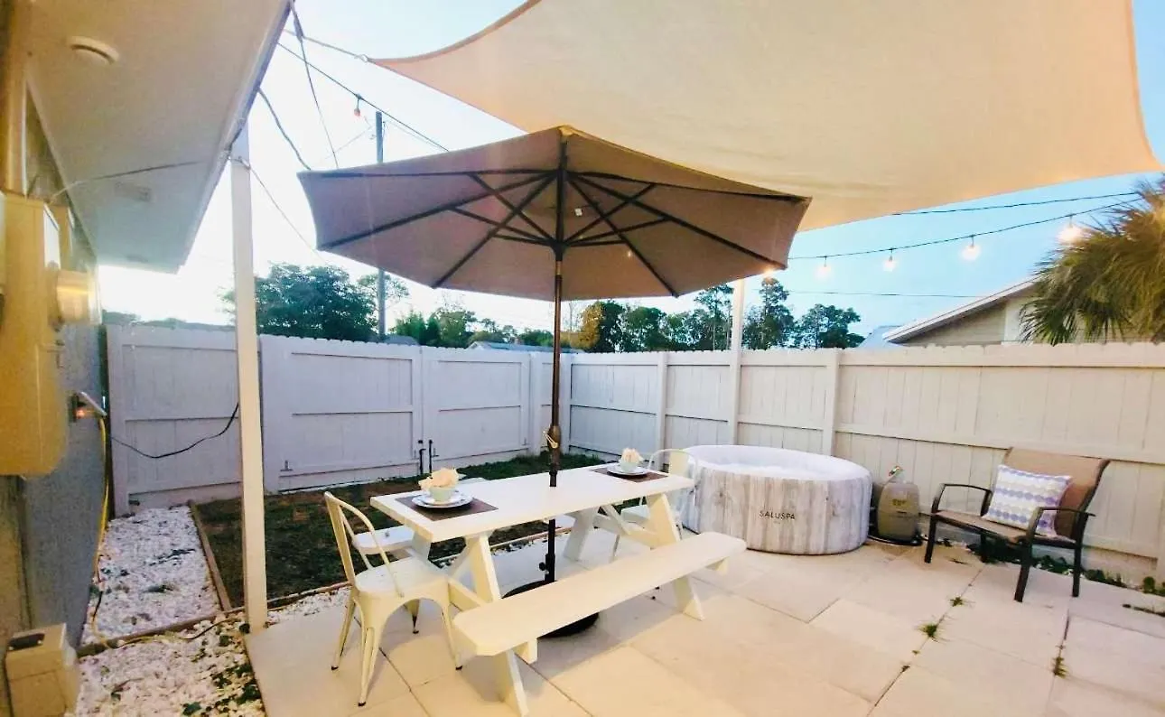 Stunning 4Bd Jacuzzi - 4 Min To Beach Panama City 巴拿马城 度假居